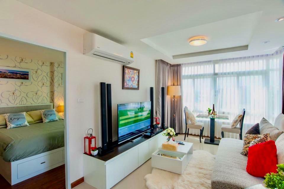 The Unique Condo Nimman Chiang Mai Eksteriør bilde